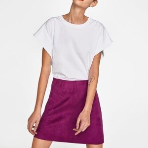 Zara vegan suede mini skirt - S